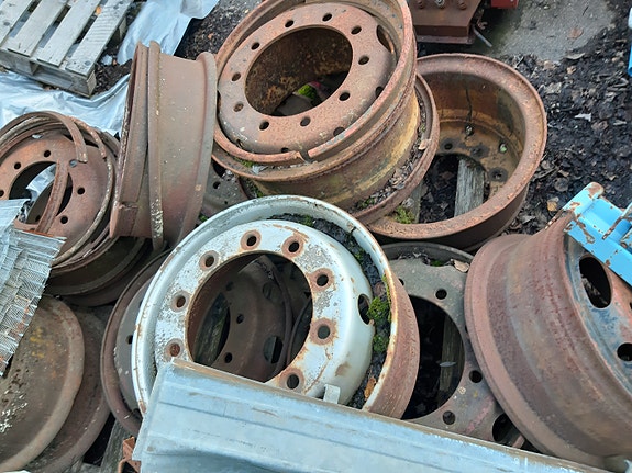 Scania, Sisu, Volvo, MB osia
