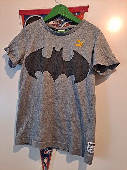 Puma Batman lasten t-paita harmaa 140 cm pojille