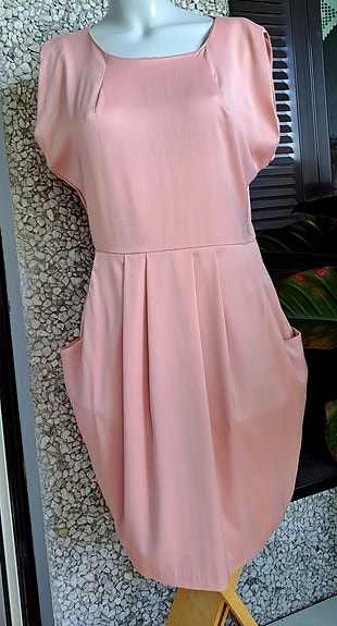 Like New kauniin vaalea Mekko 38 👗