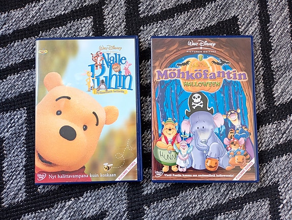 Nalle Puh elokuvat Möhköfantin halloween ja Sydämellisiä tarinoita