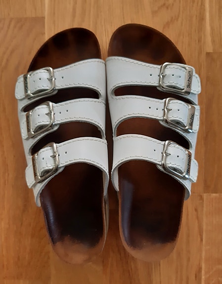 Scholl sandaalit