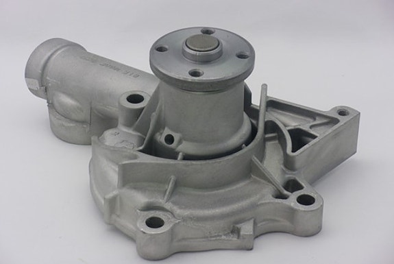 Mitsubishi Vesipumppu