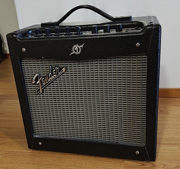 Fender Mustang I V2 1x8" 20W