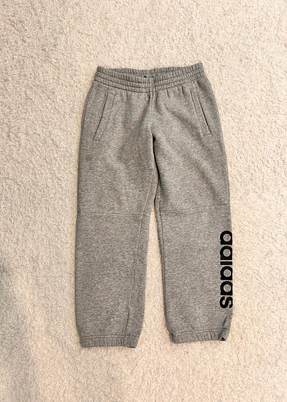 Adidas collegehousut 128cm
