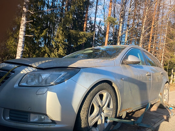 Opel insignia 2.0cdti 118kw automaatti farmari osina