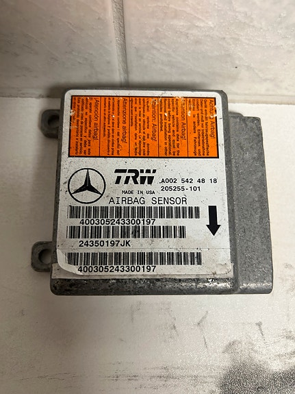 Mercedes-Benz W163 airbag ohjainyksikkö