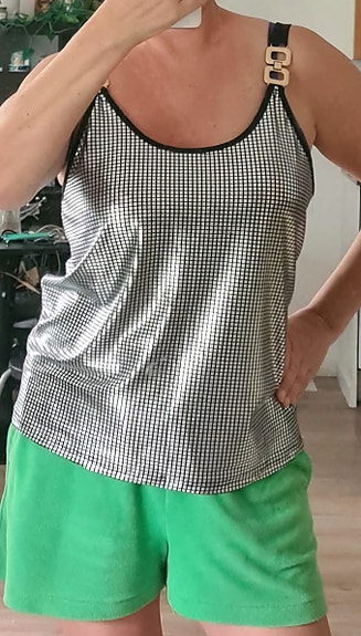 Uusi hopeanvärinen bling bling kaunis toppi L-XL