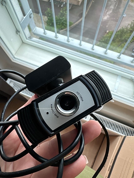 Web camera DEXP Chat M100R1