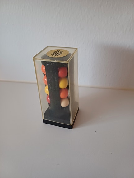 Vintage Babylon Tower, Varikon