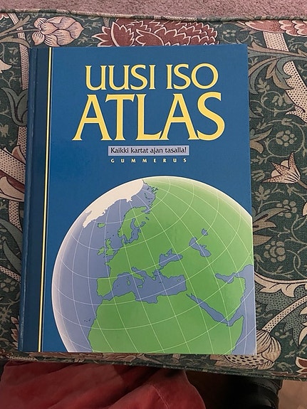 Uusi iso Atlas karttakirja