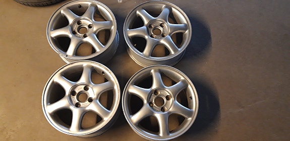 Volvo 4×114.3  67.1 R15 4 Kpl
