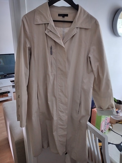 Beige takki