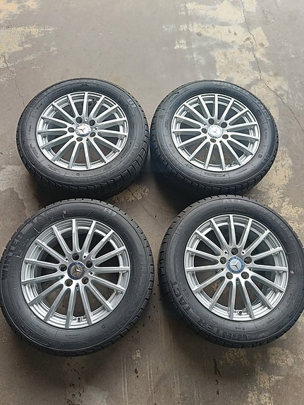 Uusi All Weather rengas sarja Mercedes W205 C-Sarja, Rahoitus alkaen 19,90€/kk!