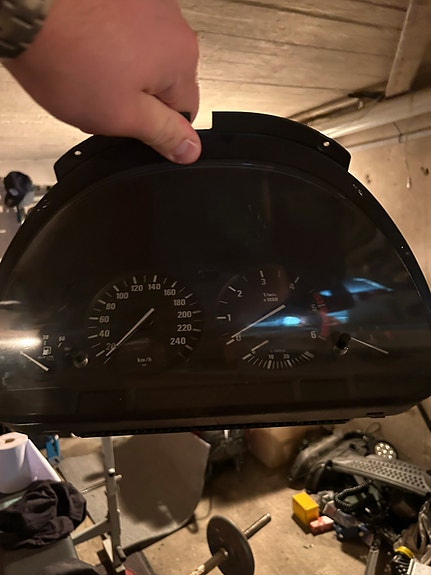 Bmw e39 mittaristo
