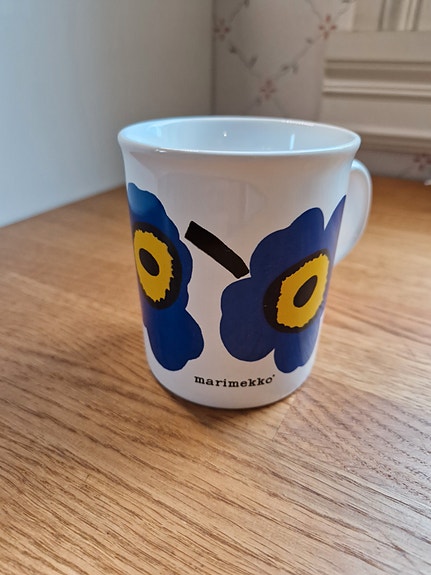 Marimekon Unikko muki