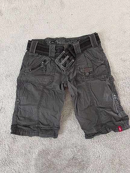 Esprit shortsit 34