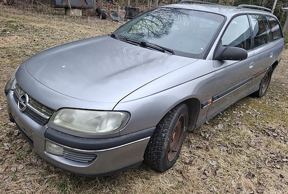 Opel Omega B Caravan 2.0 1995