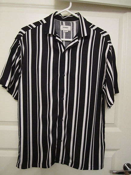 Kauluspaita, musta-valkoinen, koko XS (34), Pull&Bear