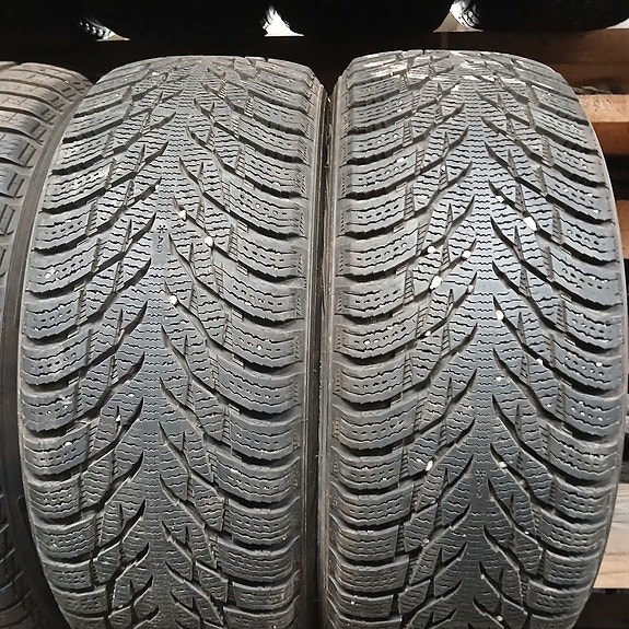 215/55R17 98R Nokian Hakkapeliitta R3 Käytetty kitkarengas 7mm DOT-19