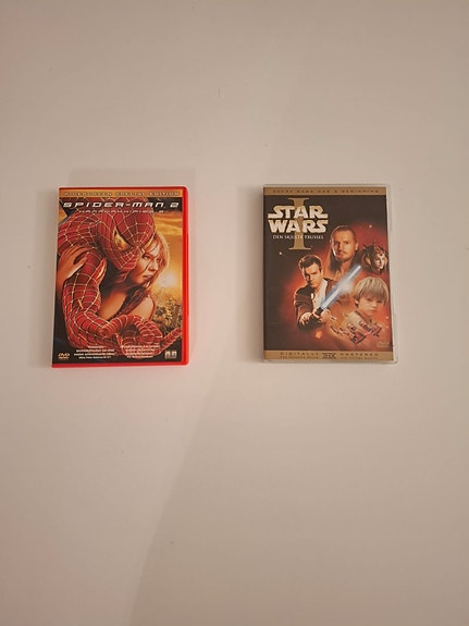 Elokuvat: Star wars The Phantom Menace ja Spider-man 2