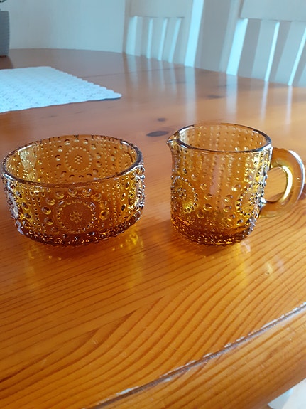 Grapponia sokerikko ja kermakko