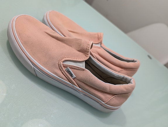 Vans Slip-On tennarit, vaaleanpunaiset (koko EUR 40,5 / US W 9.5)