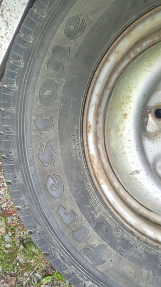 195R14C Firestone Vanhawk kesärenkaat+ Ford Transit levyt
