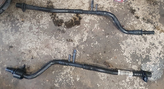 BMW 3 E91 320 N47 alipaineputki