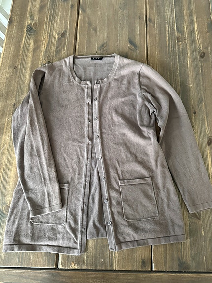 Beige neuletakki, koko 40