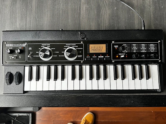 Korg Microkorg XL+ ja Korgin soft Case