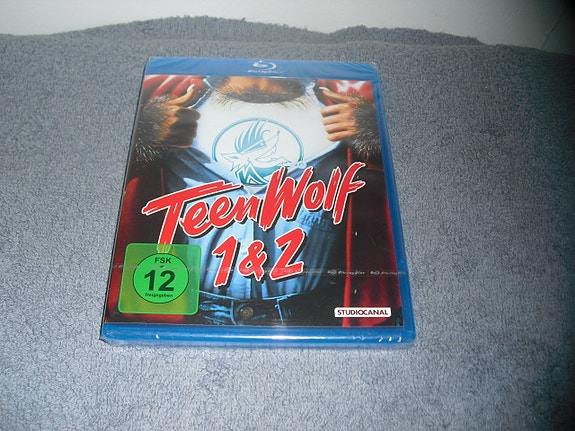 TEEN WOLF 1 + 2 (BD, TUPLA UUSI) ei Fi-text
