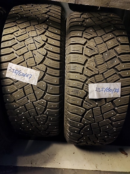 235/60/17 continental nastarenkaat 2 kpl ,pinta 6,5-7mm. 2019