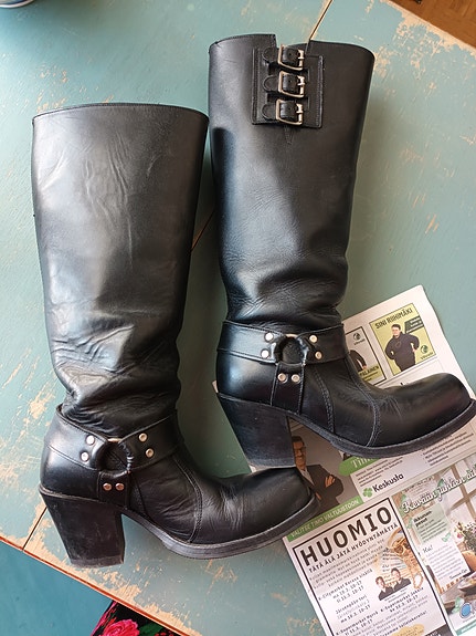 Sendra bootsit 42