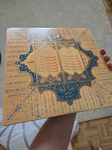 Product image 8 of 9