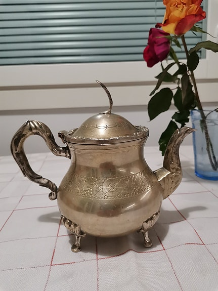 Ihan Erinomainen Vanha Teekannu