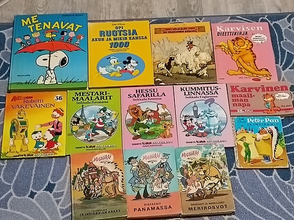 Vanhoja Lasten Ja Nuorten Kirjoja / Sarjakuvia