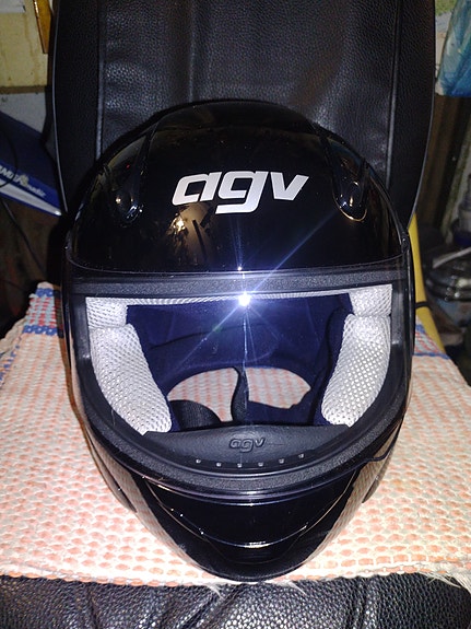 Kypärä agv XL koko