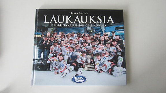 Laukauksia 2011-2012 : SM-liigan kuvateos