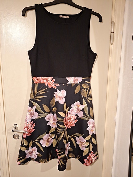 Anna Field mekko