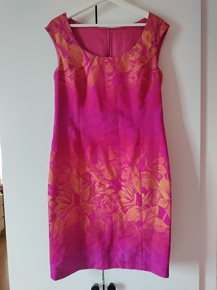 Upea fuksia/kultainen juhlamekko M 38