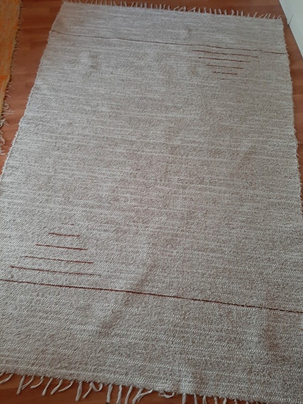 Olohuoneen matto