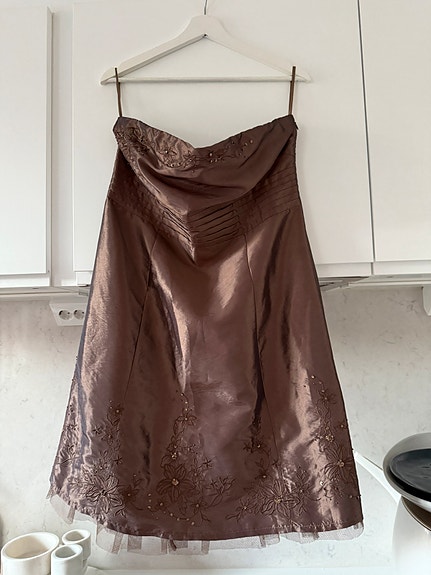 Chic Femme juhlamekko