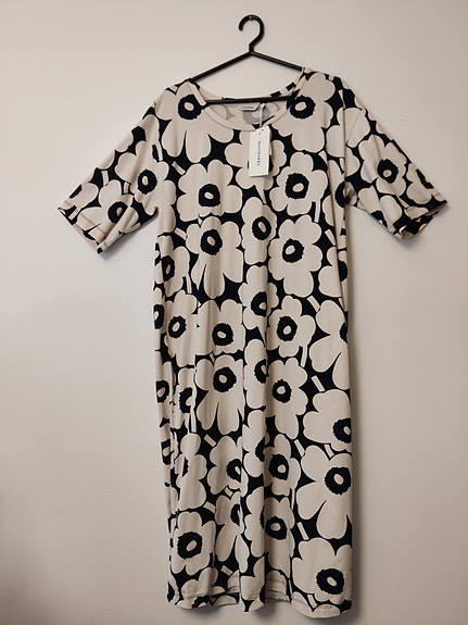 Marimekko M  mekko unikko oversize