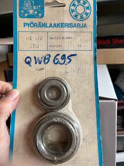 Mitsubishi Galant etupyörän laakerisarja