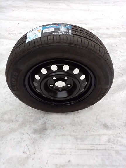 Kia / Hyundai kesärenkaat 15"