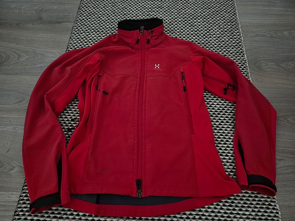 Haglöfs softshell takki koko 40