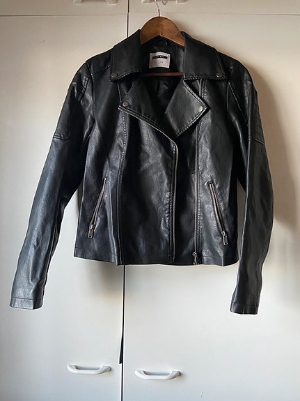 Biker-keinonahkatakki M-koko