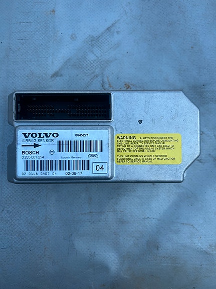 Volvo airbag ohjainyksikkö