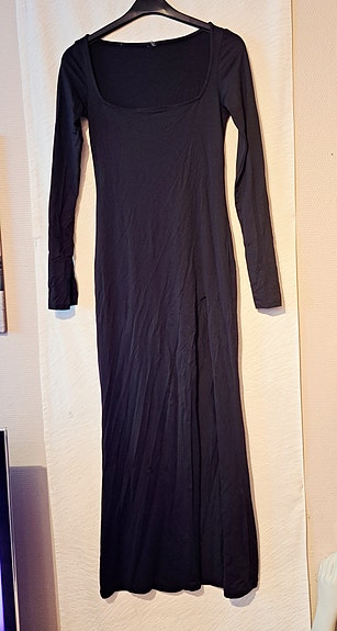 Kaunis musta 🖤 MaxiMekko S/36 👗