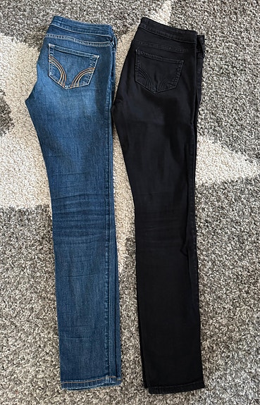 Hollister "Jean Legging" -farkut (2 kpl) koko W24 L27